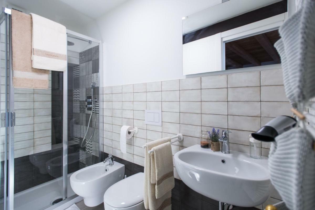 Miasino Guest House Seme Di Faggio מראה חיצוני תמונה